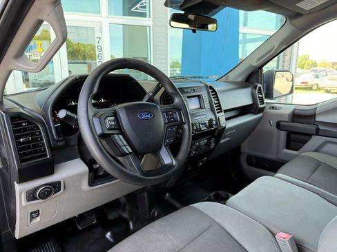 Used 2019 Ford F150 XL w/ Equipment Group 101A Mid AWD/4WD image 19