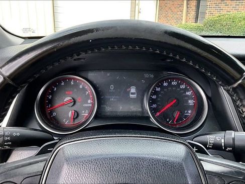 Used 2021 Toyota Camry XSE image 12