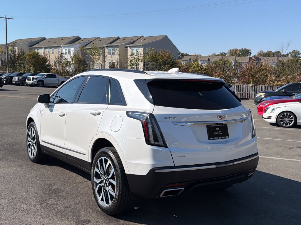 Used 2024 Cadillac XT5 Sportv w/ Technology Package AWD/4WD image 17