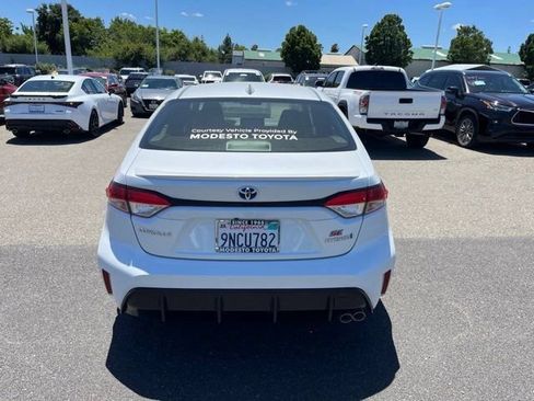 Used 2024 Toyota Corolla SE FWD image 6