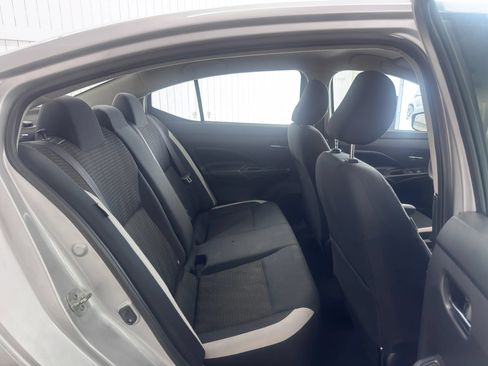 Used 2020 Nissan Versa SV FWD image 11
