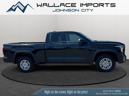 Used 2024 Toyota Tundra SR5 w/ SR5 Premium Package AWD/4WD image 6
