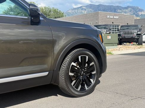 Used 2023 Kia Telluride SX AWD/4WD image 7