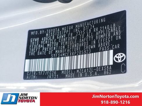 Used 2024 Toyota Corolla SE FWD image 33