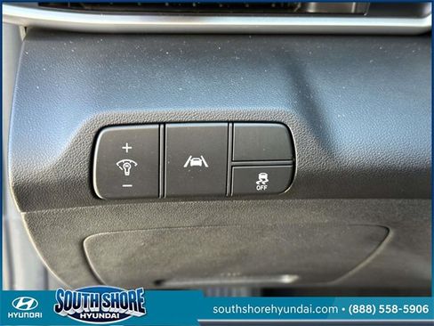 Certified 2023 Hyundai Elantra SEL w/ Convenience Package image 16