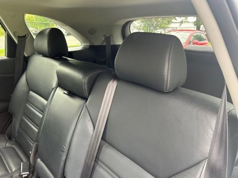 Used 2017 Kia Sorento SX AWD/4WD image 16