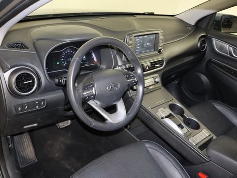 Used 2021 Hyundai Kona Limited FWD image 23