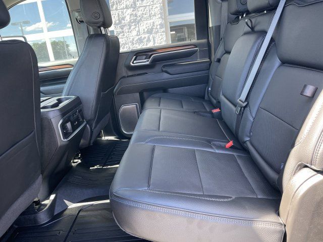Used 2026 GMC Sierra 3500 Denali w/ Denali Reserve Package AWD/4WD image 23