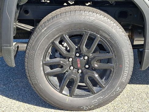 New 2026 GMC Sierra 1500 Elevation image 5