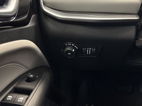 New 2026 Jeep Compass Limited image 33