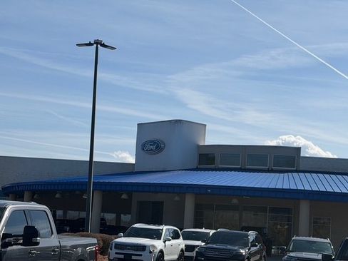 Used 2013 Jeep Wrangler Unlimited Sahara w/ Connectivity Group image 8