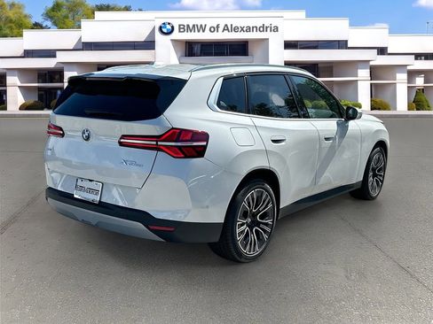 Used 2025 BMW X3 xDrive30i w/ Premium Package AWD/4WD image 7