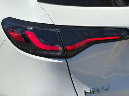 Certified 2024 Honda HR-V Sport image 35