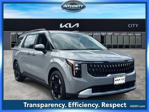 Certified 2026 Kia Carnival EX FWD image 1