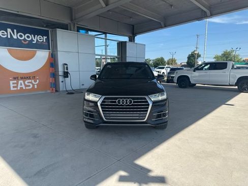 Used 2017 Audi Q7 3.0T Prestige AWD/4WD image 2