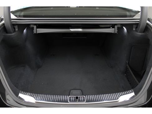 Used 2025 Mercedes-Benz S 580 4MATIC Sedan image 29