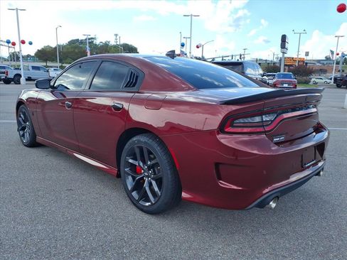 Used 2020 Dodge Charger R/T w/ Blacktop Package RWD image 3