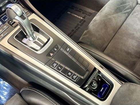 Certified 2018 Porsche 911 GT3 image 19