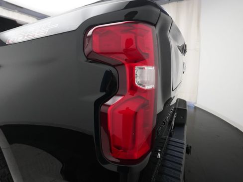 Used 2023 Chevrolet Silverado 1500 LT Trail Boss w/ Protection Package AWD/4WD image 31