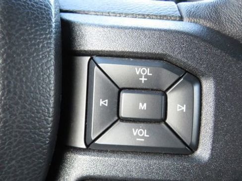 Certified 2020 Ford F150 XLT w/ Equipment Group 302A Luxury image 21