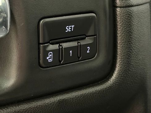 Certified 2020 Chevrolet Silverado 1500 LTZ image 34