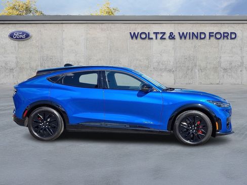 Used 2025 Ford Mustang Mach-E Premium w/ Sport Appearance Package AWD/4WD image 7