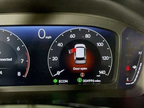 Used 2026 Honda CR-V EX-L image 12