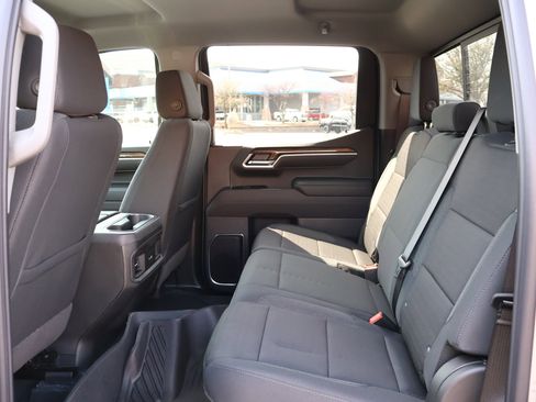 New 2026 Chevrolet Silverado 1500 LT w/ Z71 Off-Road Package image 19