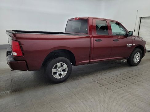 Used 2017 RAM 1500 Express AWD/4WD image 10
