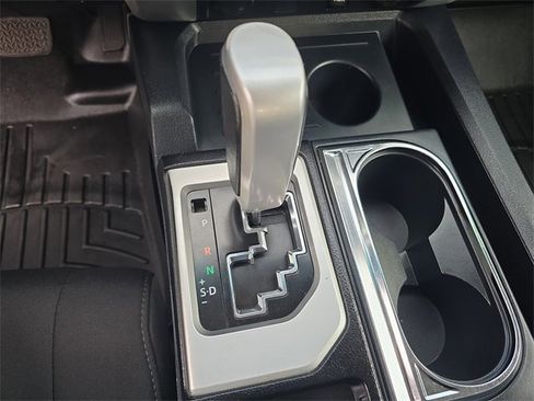 Used 2016 Toyota Tundra SR5 image 18