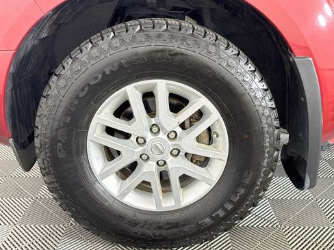 Used 2018 Nissan Frontier SV RWD image 33
