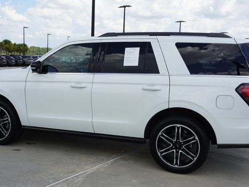 Used 2021 Ford Expedition Limited RWD image 6