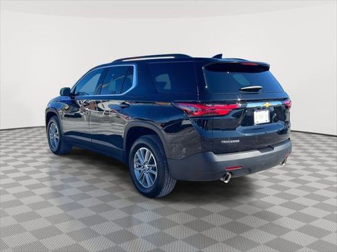 Used 2023 Chevrolet Traverse LT image 7