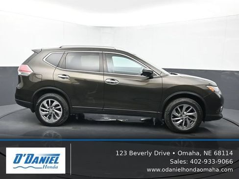 Used 2015 Nissan Rogue SL AWD/4WD image 7