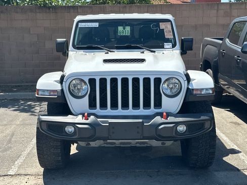 Used 2022 Jeep Gladiator Mojave AWD/4WD image 3