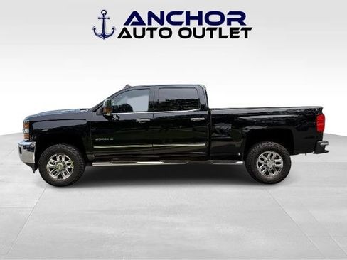 Used 2018 Chevrolet Silverado 2500 LTZ w/ Duramax Plus Package AWD/4WD image 5