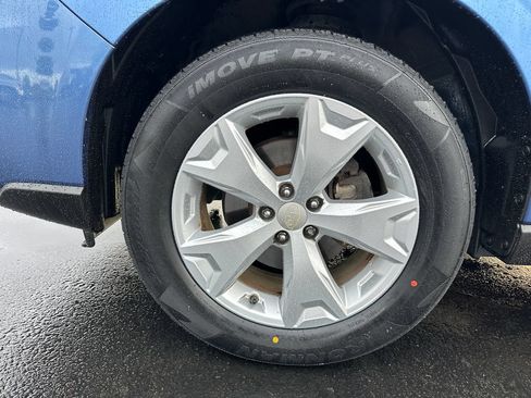 Used 2015 Subaru Forester 2.5i Limited AWD/4WD image 11