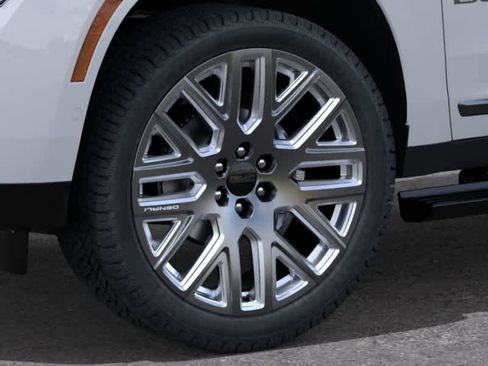New 2026 GMC Yukon Denali Ultimate AWD/4WD image 9