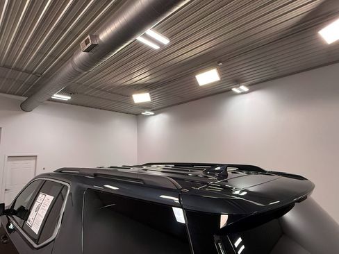 Used 2019 Chevrolet Traverse LT image 43