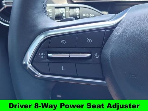 Used 2025 Chevrolet Equinox LT w/ Convenience Package II FWD image 21