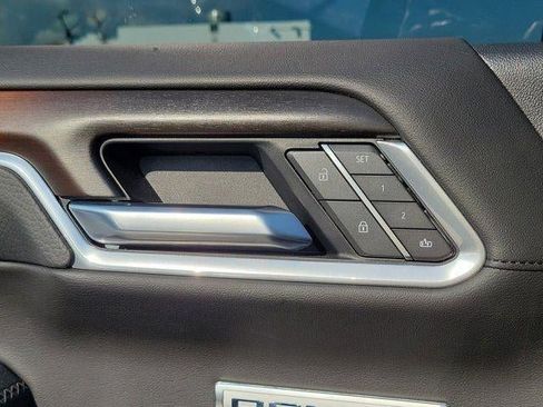 Used 2025 GMC Sierra 1500 Denali w/ Denali Reserve Package image 33