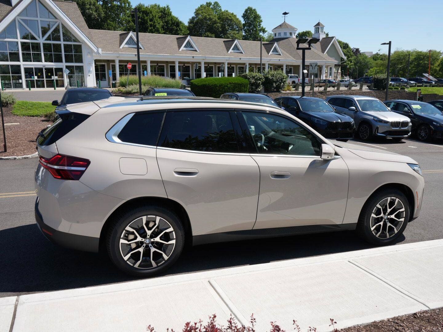 Used 2026 BMW X3 xDrive30i w/ Premium Package AWD/4WD image 21