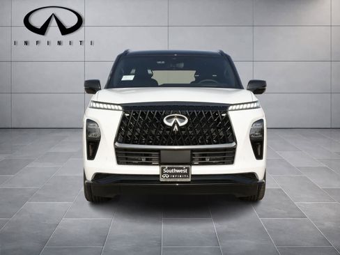 New 2026 INFINITI QX80 4WD image 2