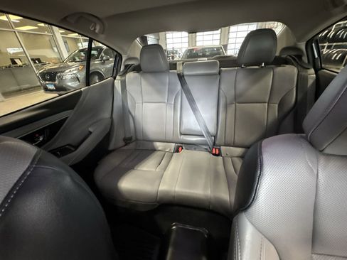 Used 2025 Subaru Legacy Limited image 5