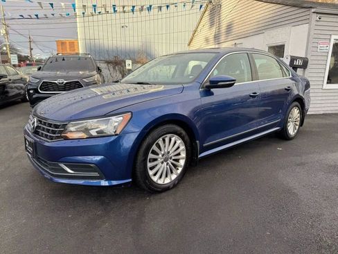 Used 2017 Volkswagen Passat 1.8T SE image 7