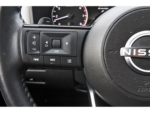 Used 2023 Nissan Rogue SV w/ SV Premium B Package image 19