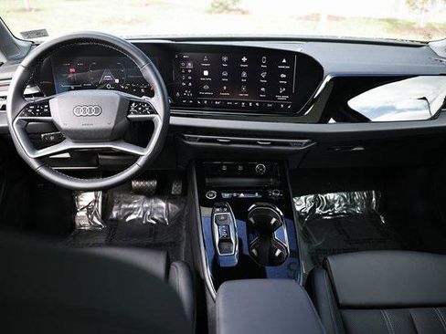 Certified 2025 Audi A5 2.0T Premium Plus image 27