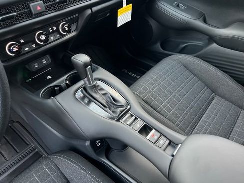 New 2026 Honda HR-V LX image 25