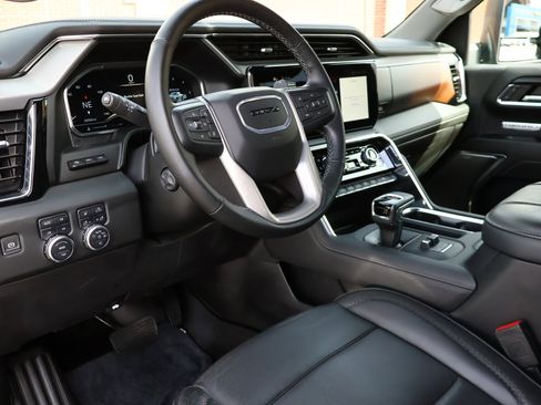 Certified 2024 GMC Sierra 1500 Denali w/ Denali Reserve Package AWD/4WD image 3