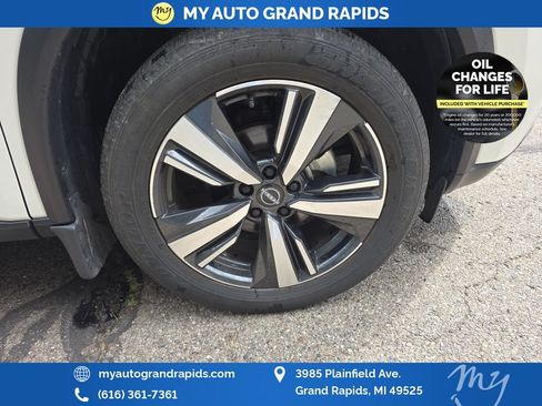 Used 2023 Nissan Rogue SL AWD/4WD image 31